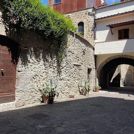 Appartamento Terni Centro エクステリア 写真